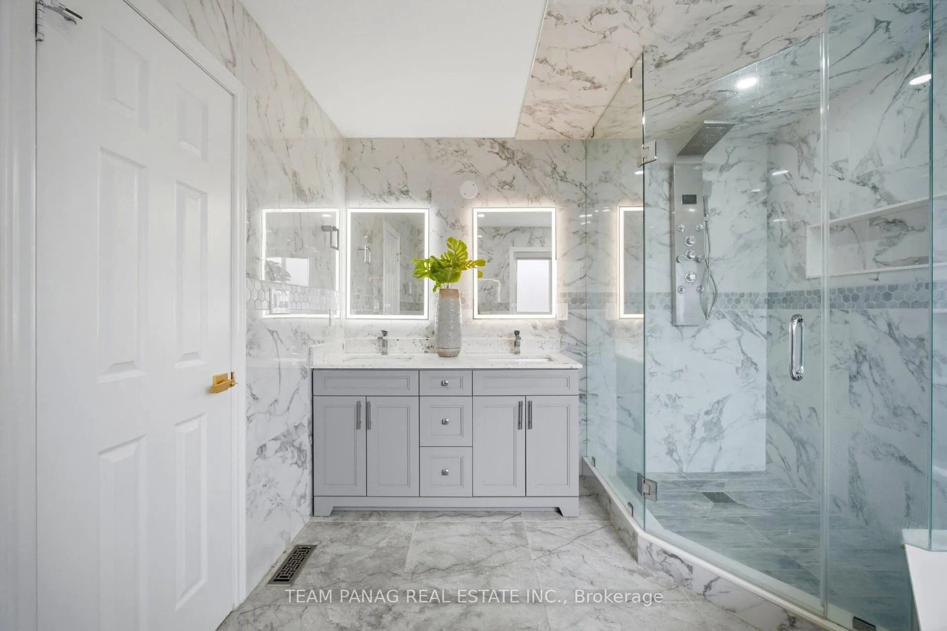 Photo 26 of 55 Lyndbrook Crescent, Brampton, Bram East — HOMEH
