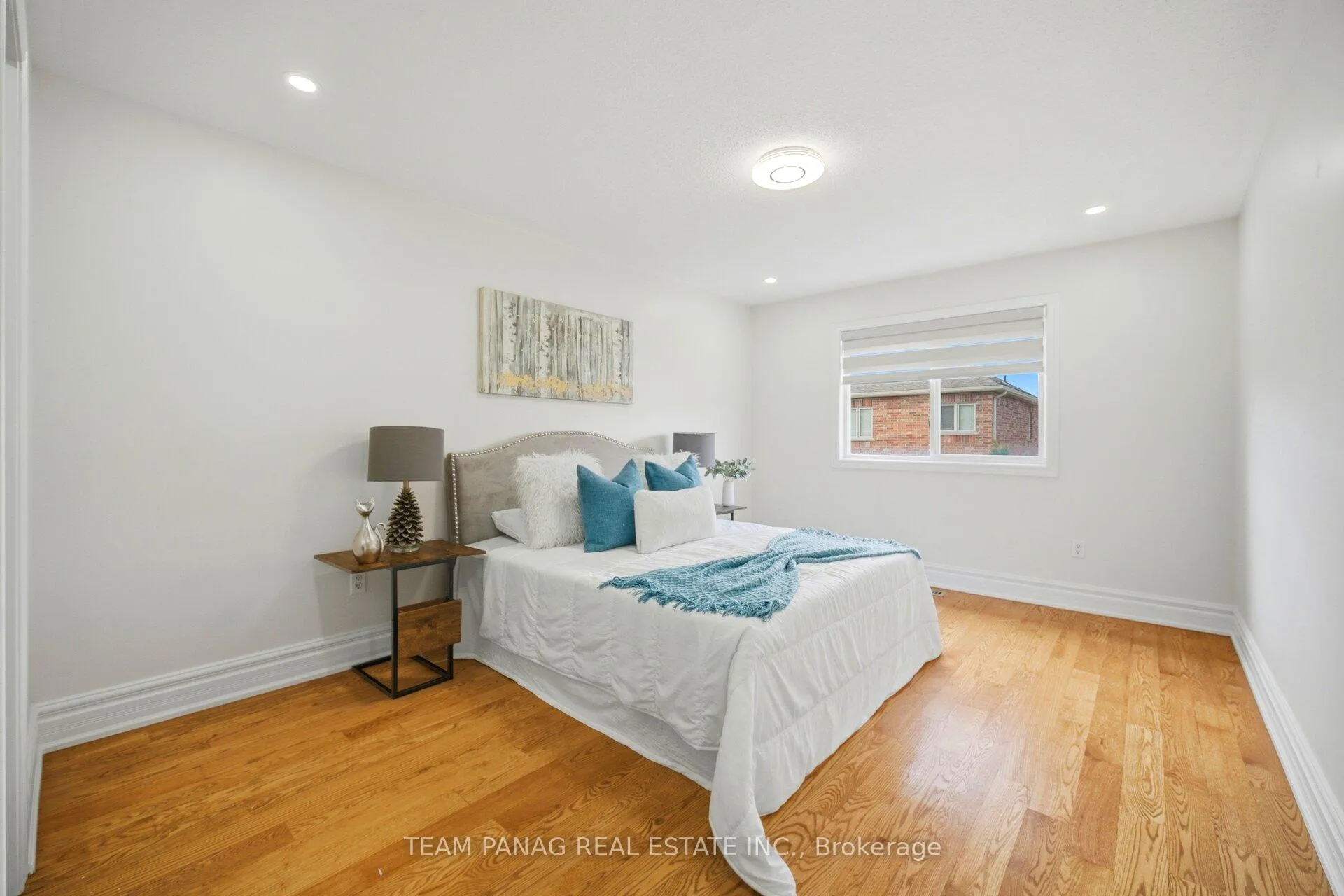 Photo 32 of 55 Lyndbrook Crescent, Brampton, Bram East — HOMEH