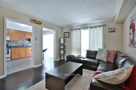 Photo 10 of 2584 Valleyridge Drive, Oakville, Bronte Creek — HOMEH