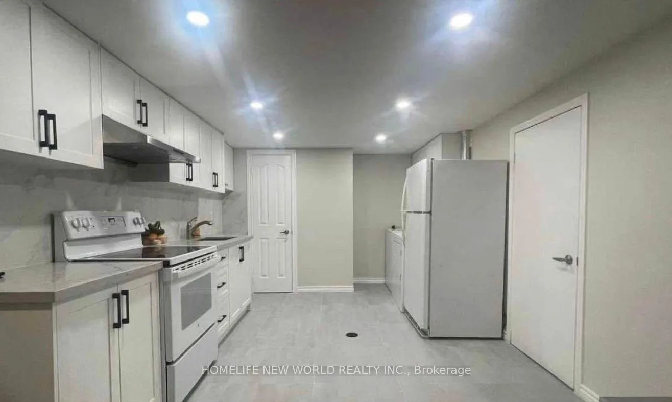Photo 4 of Unit BSMT, 98 Lynvalley Crescent, Scarborough, Wexford-Maryvale — HOMEH