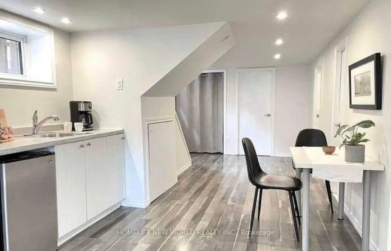 Photo 11 of Unit BSMT, 98 Lynvalley Crescent, Scarborough, Wexford-Maryvale — HOMEH