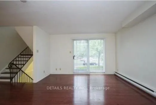 Photo 3 of 862 Grenon Avenue, Ottawa, Britannia Heights — HOMEH