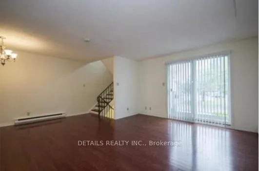 Photo 4 of 862 Grenon Avenue, Ottawa, Britannia Heights — HOMEH