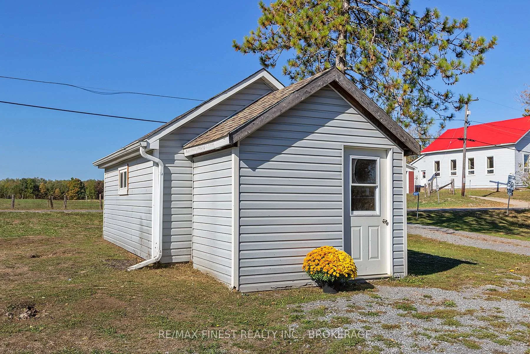 Photo 20 of 1018 Oak Flats Road, Frontenac, Frontenac South — HOMEH