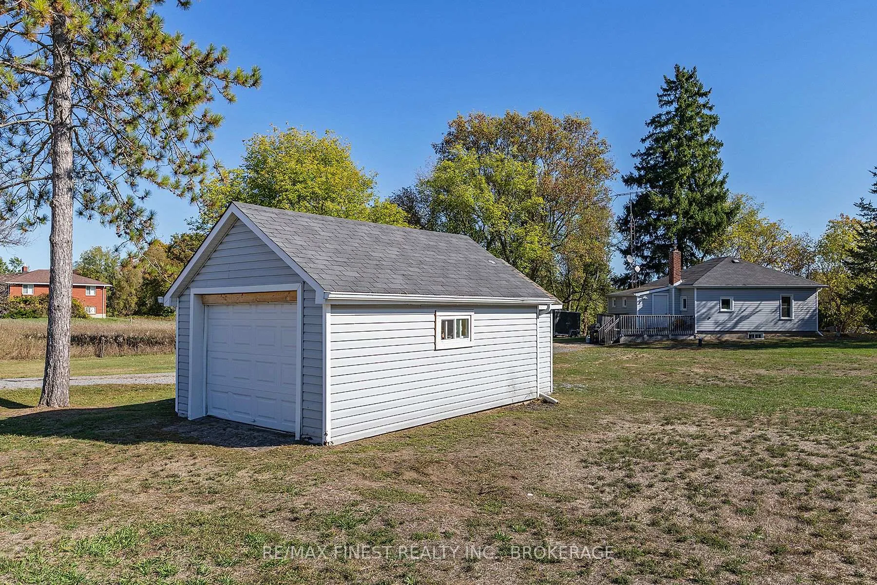 Photo 21 of 1018 Oak Flats Road, Frontenac, Frontenac South — HOMEH