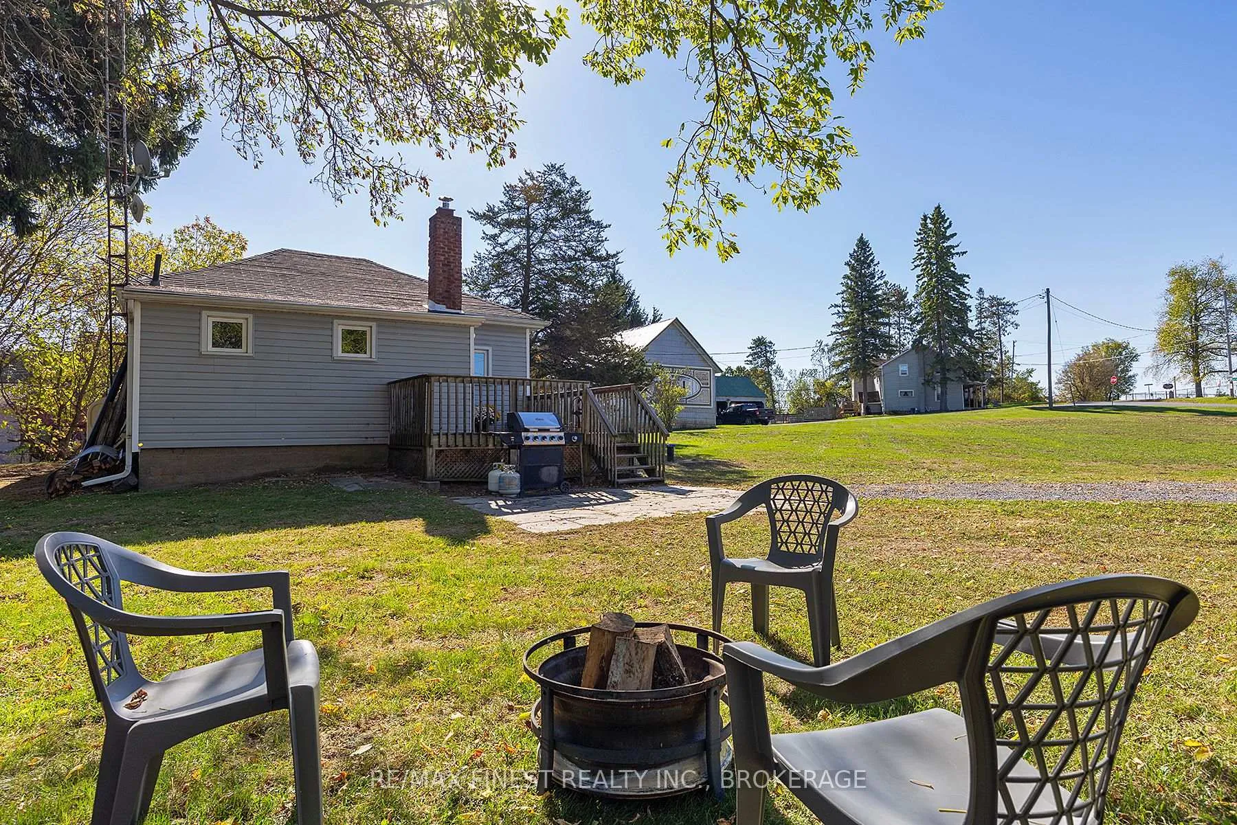 Photo 32 of 1018 Oak Flats Road, Frontenac, Frontenac South — HOMEH