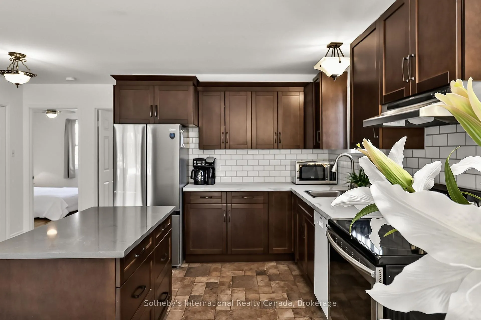 Photo 8 of 224 Beech Street, Clearview, Stayner — HOMEH