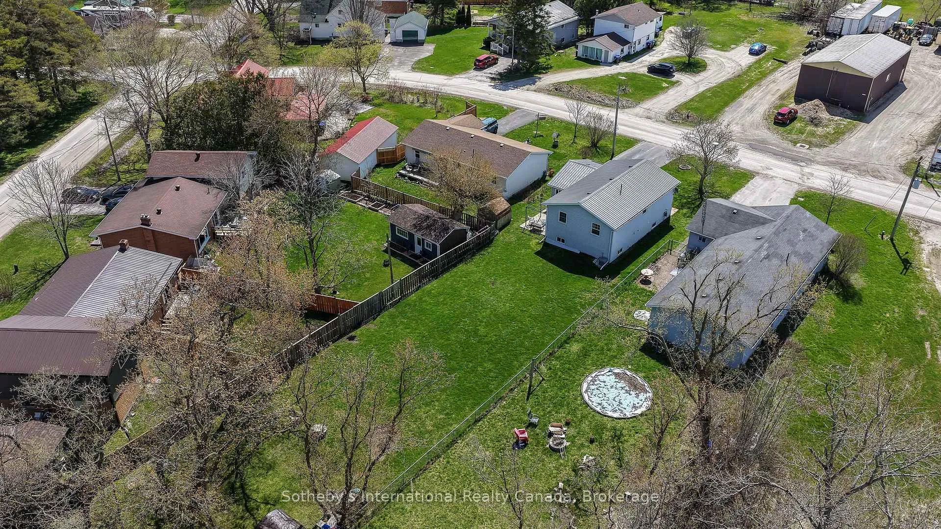 Photo 38 of 224 Beech Street, Clearview, Stayner — HOMEH