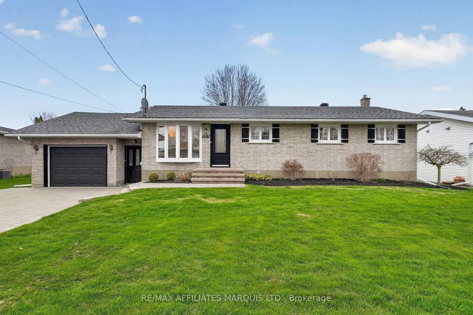 Photo 1 of 207 McKenzie Street, Cornwall — HOMEH