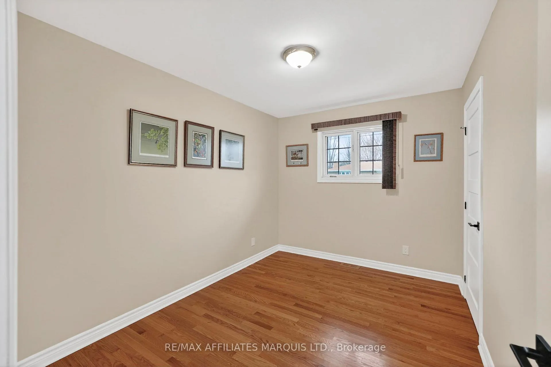 Photo 25 of 207 McKenzie Street, Cornwall — HOMEH