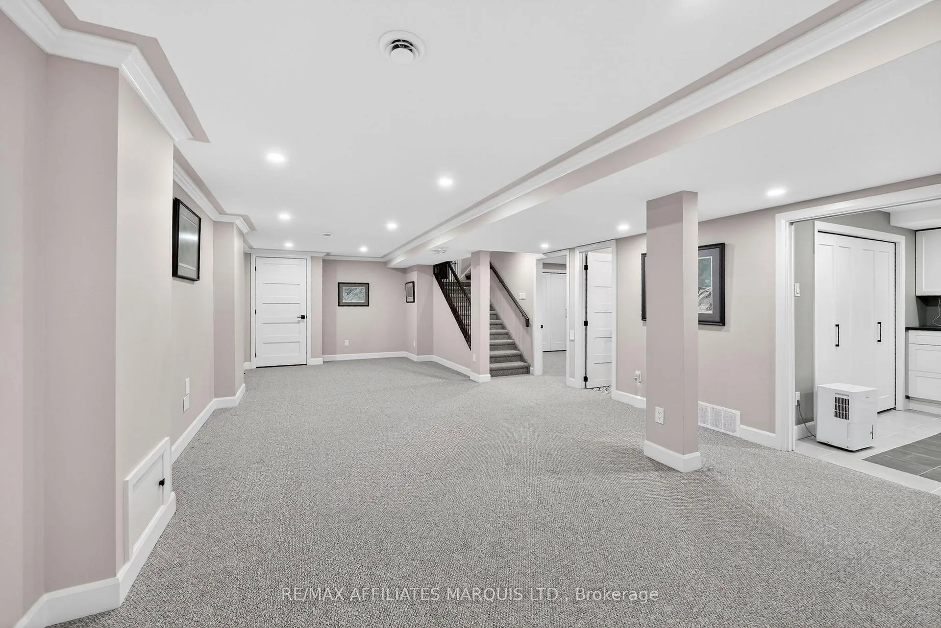 Photo 33 of 207 McKenzie Street, Cornwall — HOMEH
