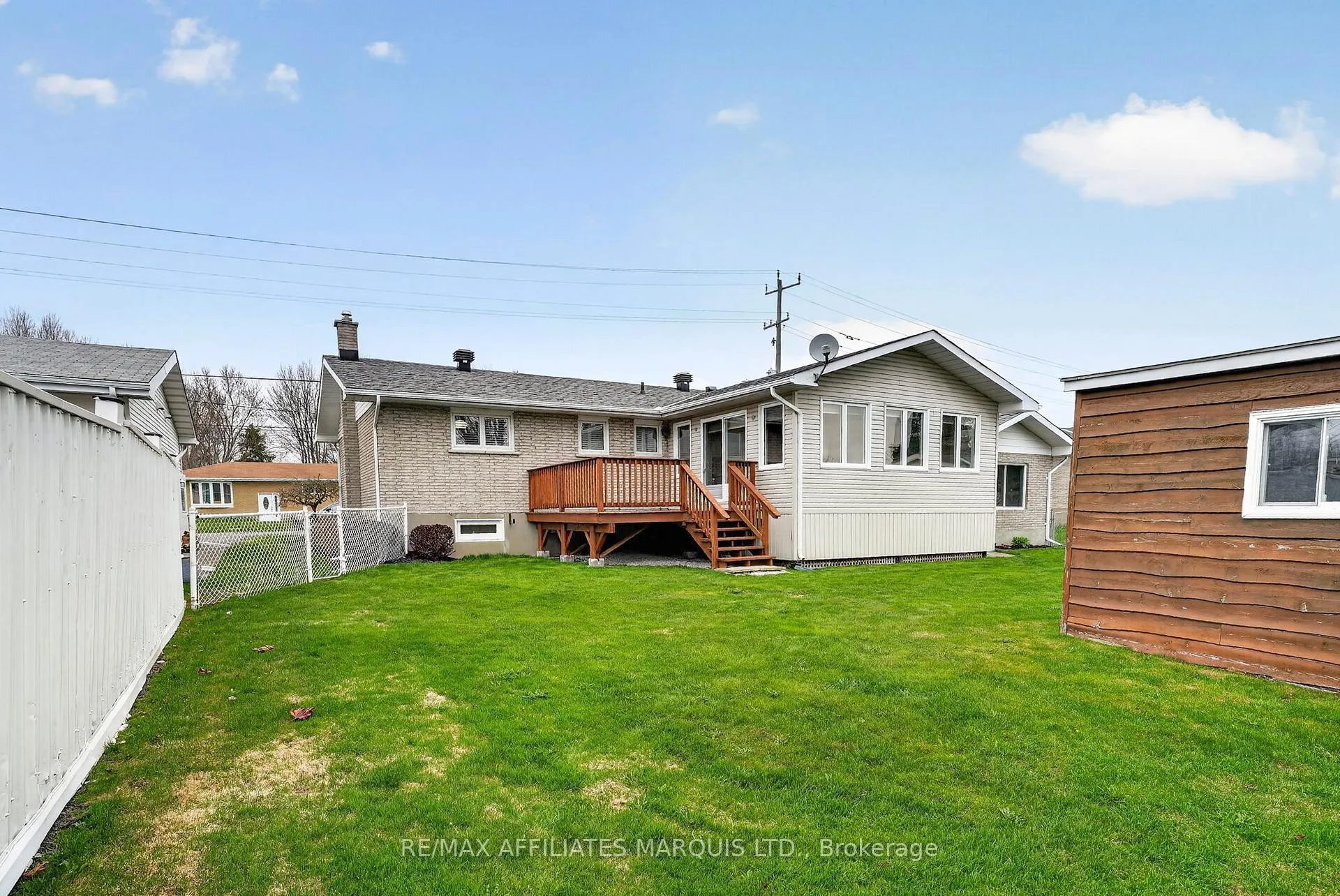 Photo 47 of 207 McKenzie Street, Cornwall — HOMEH