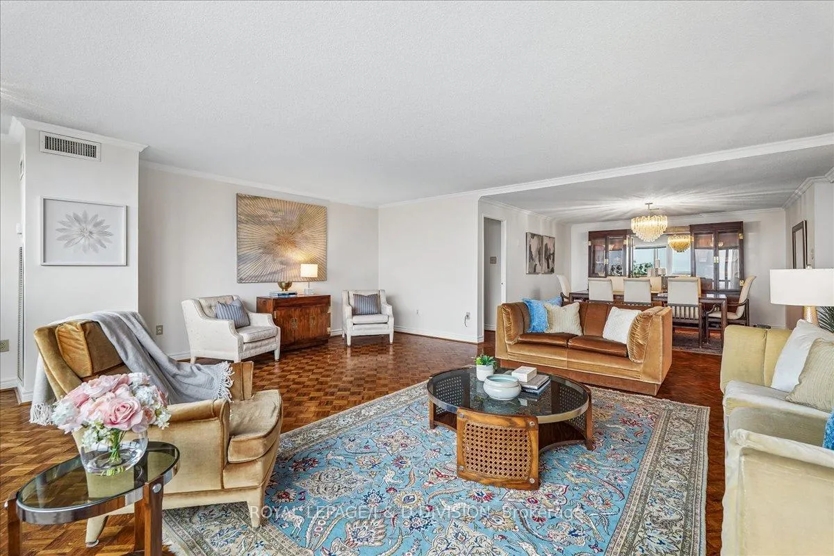 Photo 11 of Unit 1404, 343 Clark Avenue W, Vaughan, Crestwood-Springfarm-Yorkhill — HOMEH