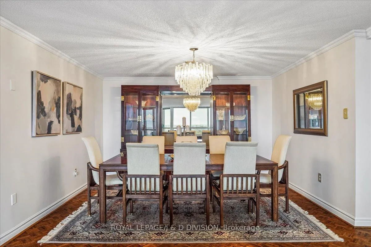 Photo 15 of Unit 1404, 343 Clark Avenue W, Vaughan, Crestwood-Springfarm-Yorkhill — HOMEH