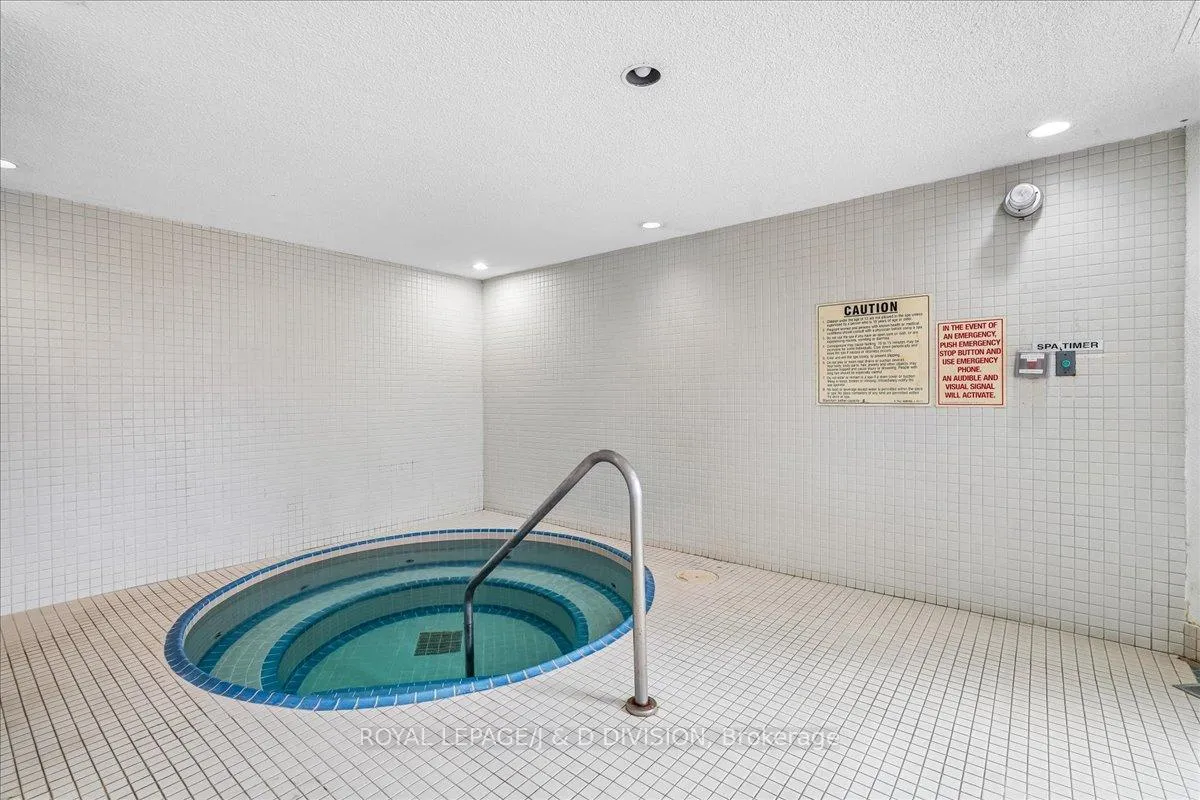 Photo 36 of Unit 1404, 343 Clark Avenue W, Vaughan, Crestwood-Springfarm-Yorkhill — HOMEH