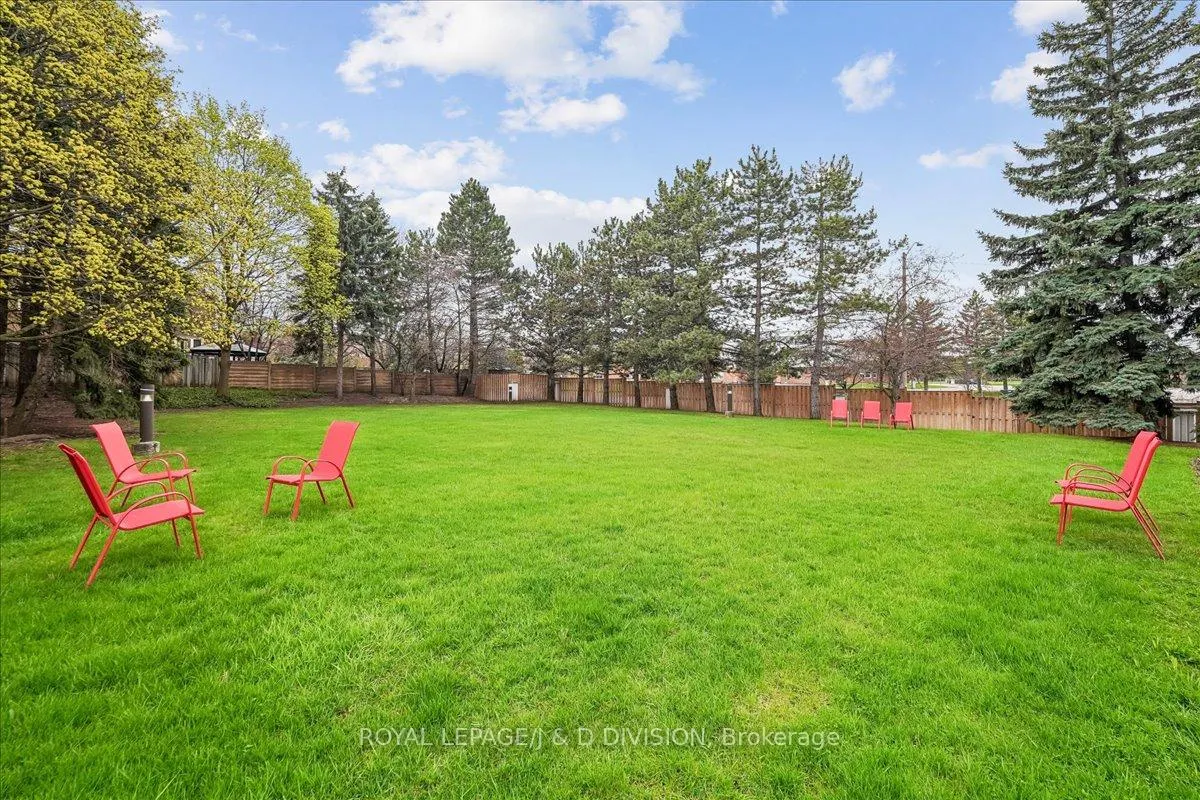 Photo 38 of Unit 1404, 343 Clark Avenue W, Vaughan, Crestwood-Springfarm-Yorkhill — HOMEH