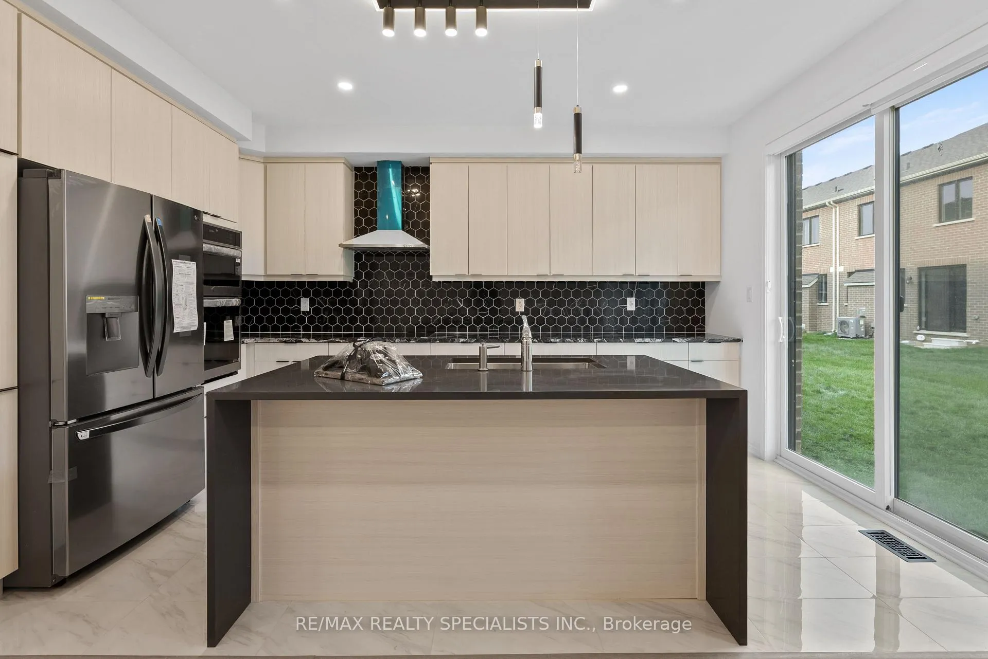 Photo 12 of 1696 Dance Court, Milton, Milton North — HOMEH
