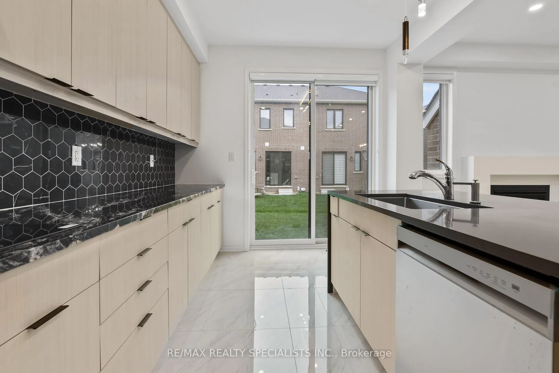 Photo 14 of 1696 Dance Court, Milton, Milton North — HOMEH