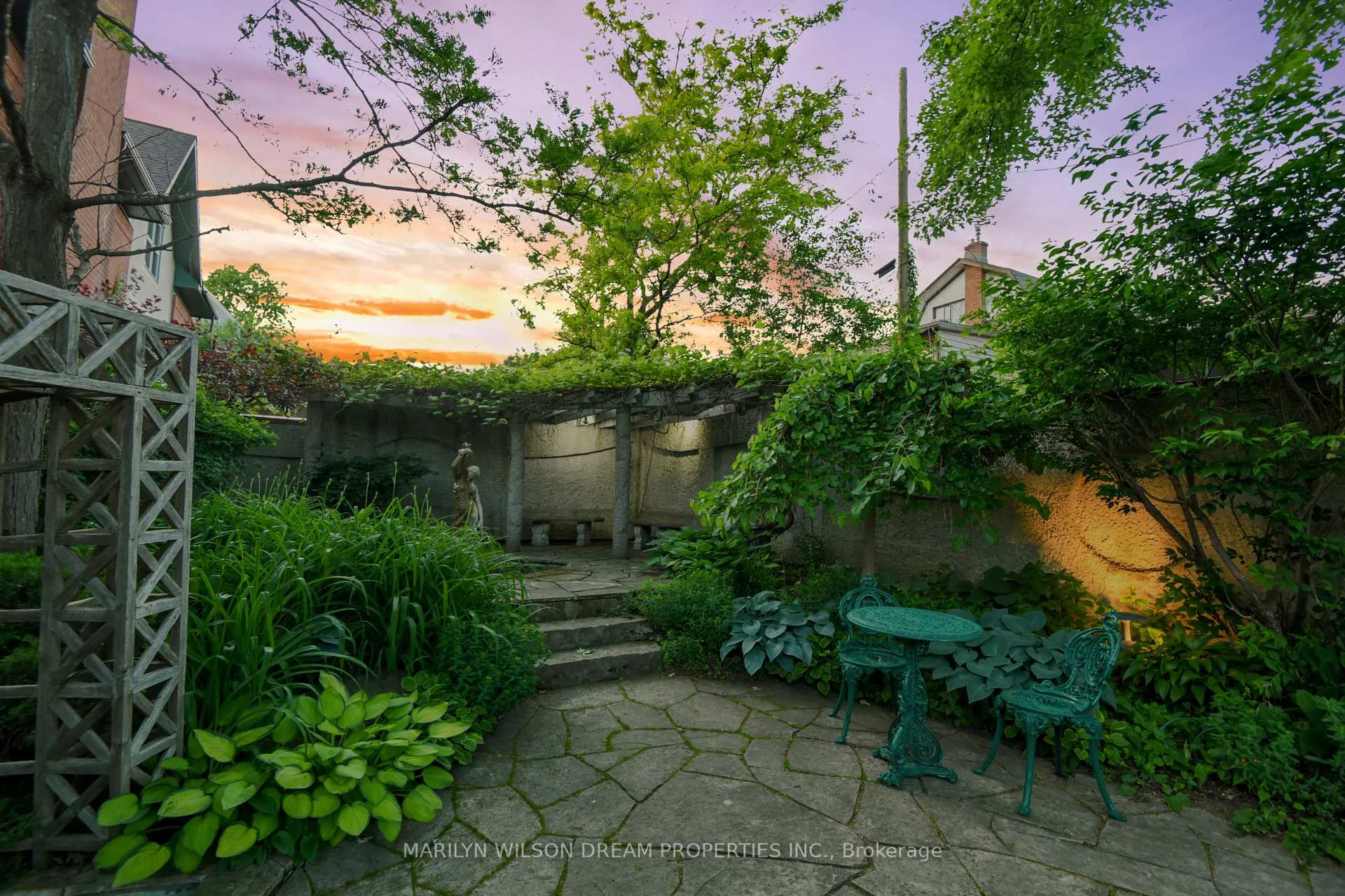 Photo 5 of 12 Allan Place, Ottawa, Glebe — HOMEH