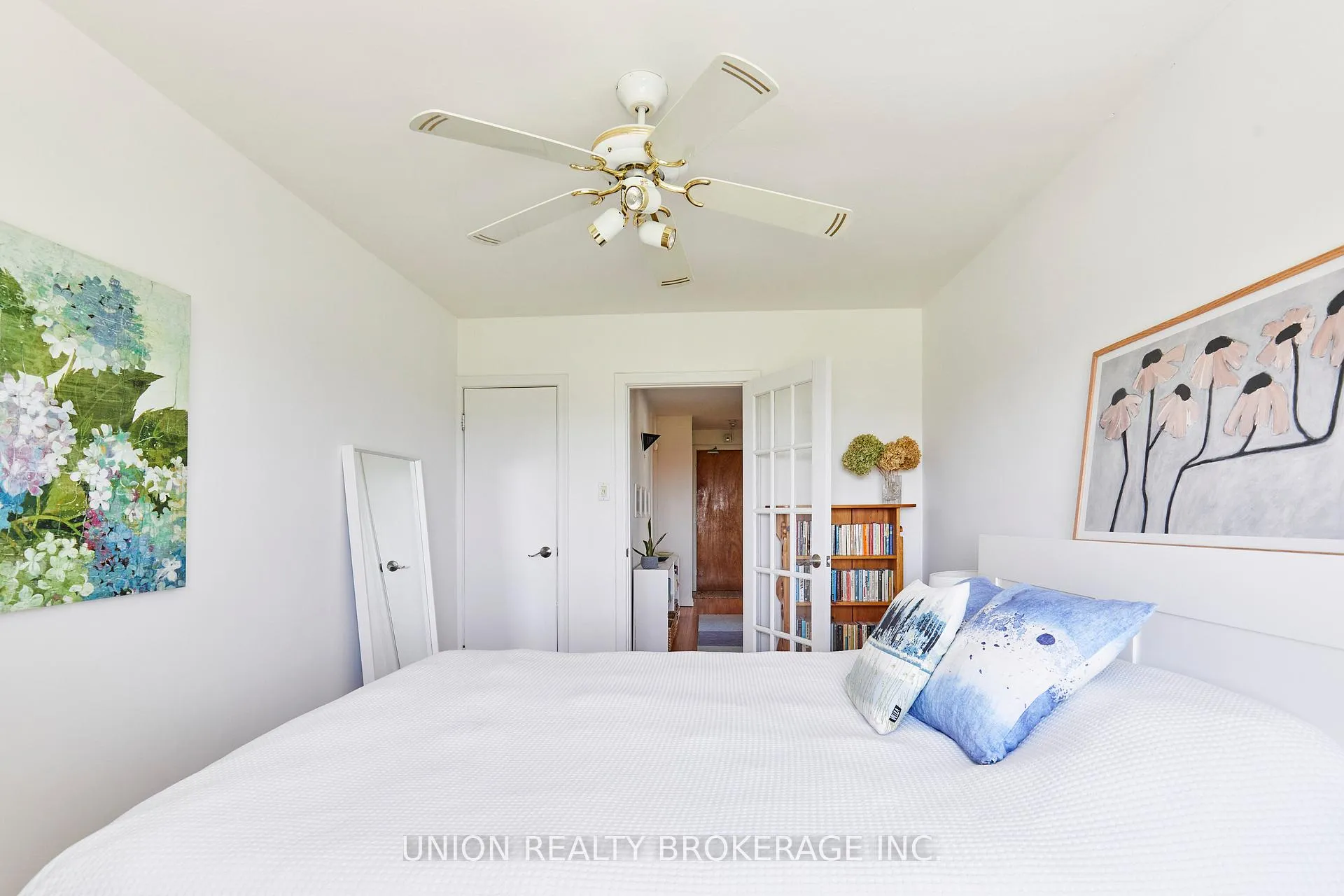 Photo 14 of Unit 8, 2378 Queen Street E, Toronto, The Beaches — HOMEH