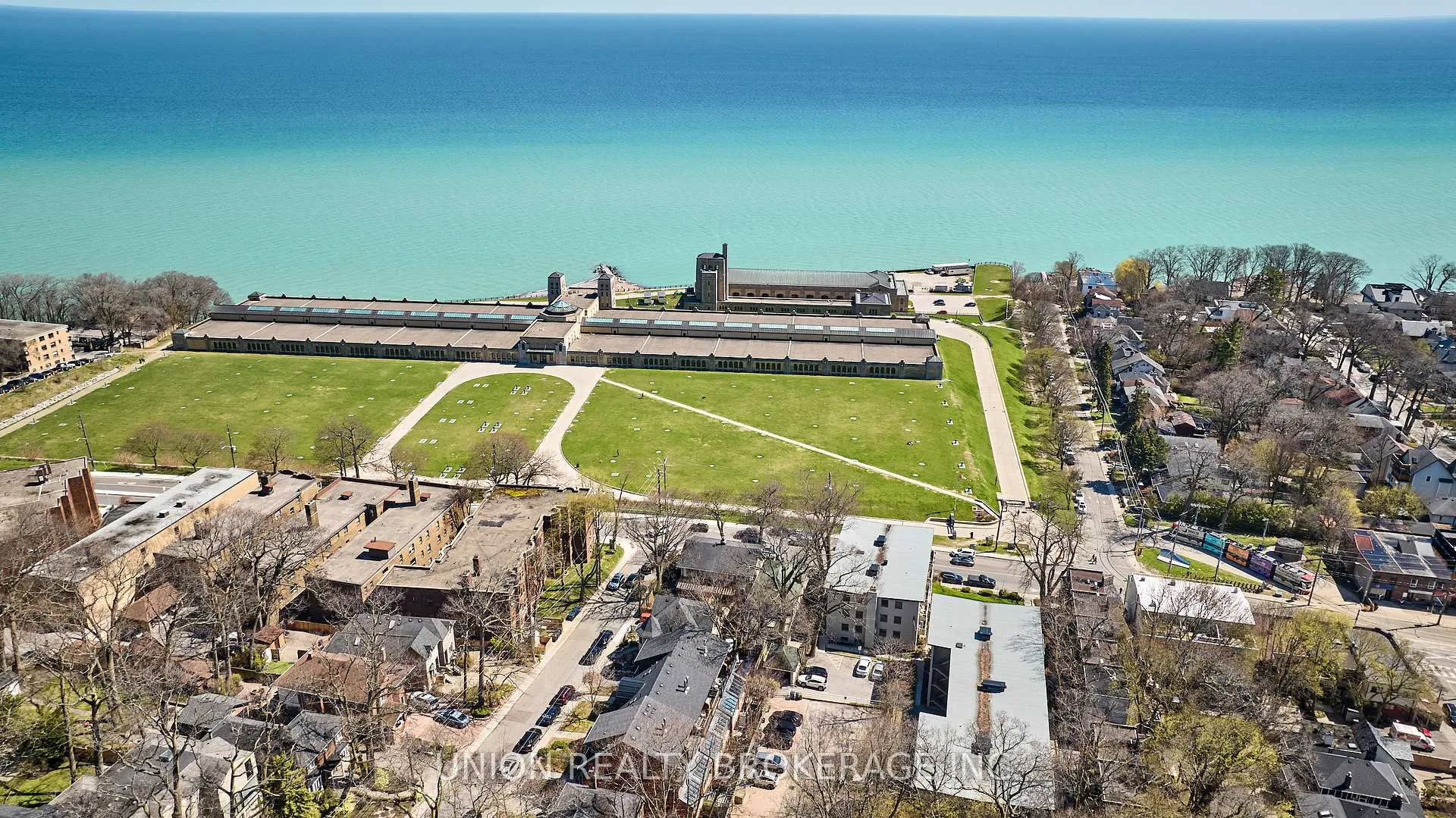 Photo 22 of Unit 8, 2378 Queen Street E, Toronto, The Beaches — HOMEH