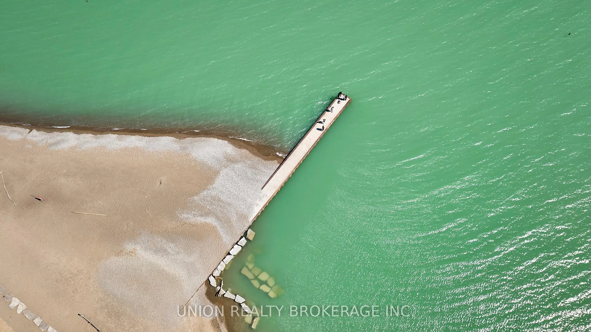 Photo 23 of Unit 8, 2378 Queen Street E, Toronto, The Beaches — HOMEH