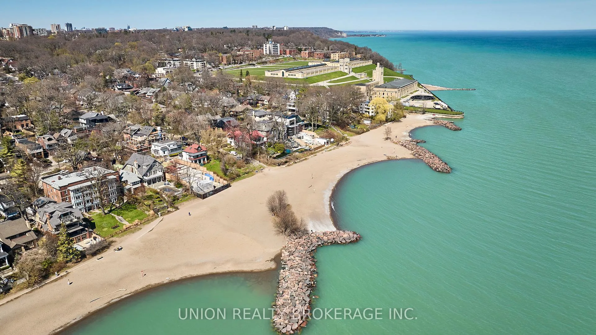 Photo 26 of Unit 8, 2378 Queen Street E, Toronto, The Beaches — HOMEH