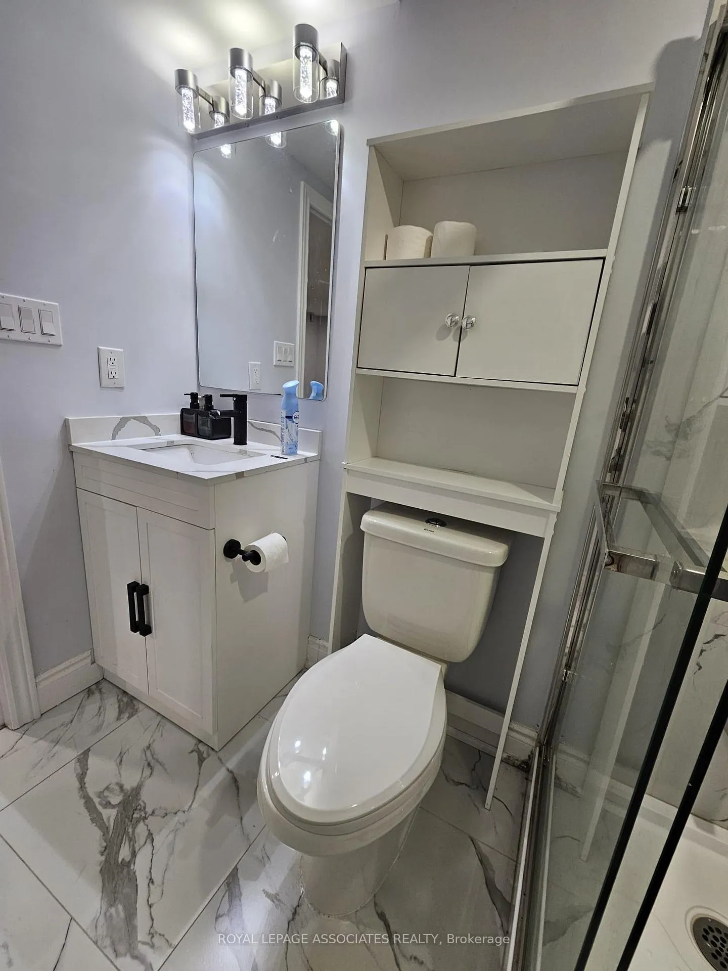 Photo 19 of 131 Lloyd Sanderson Drive, Brampton, Credit Valley — HOMEH
