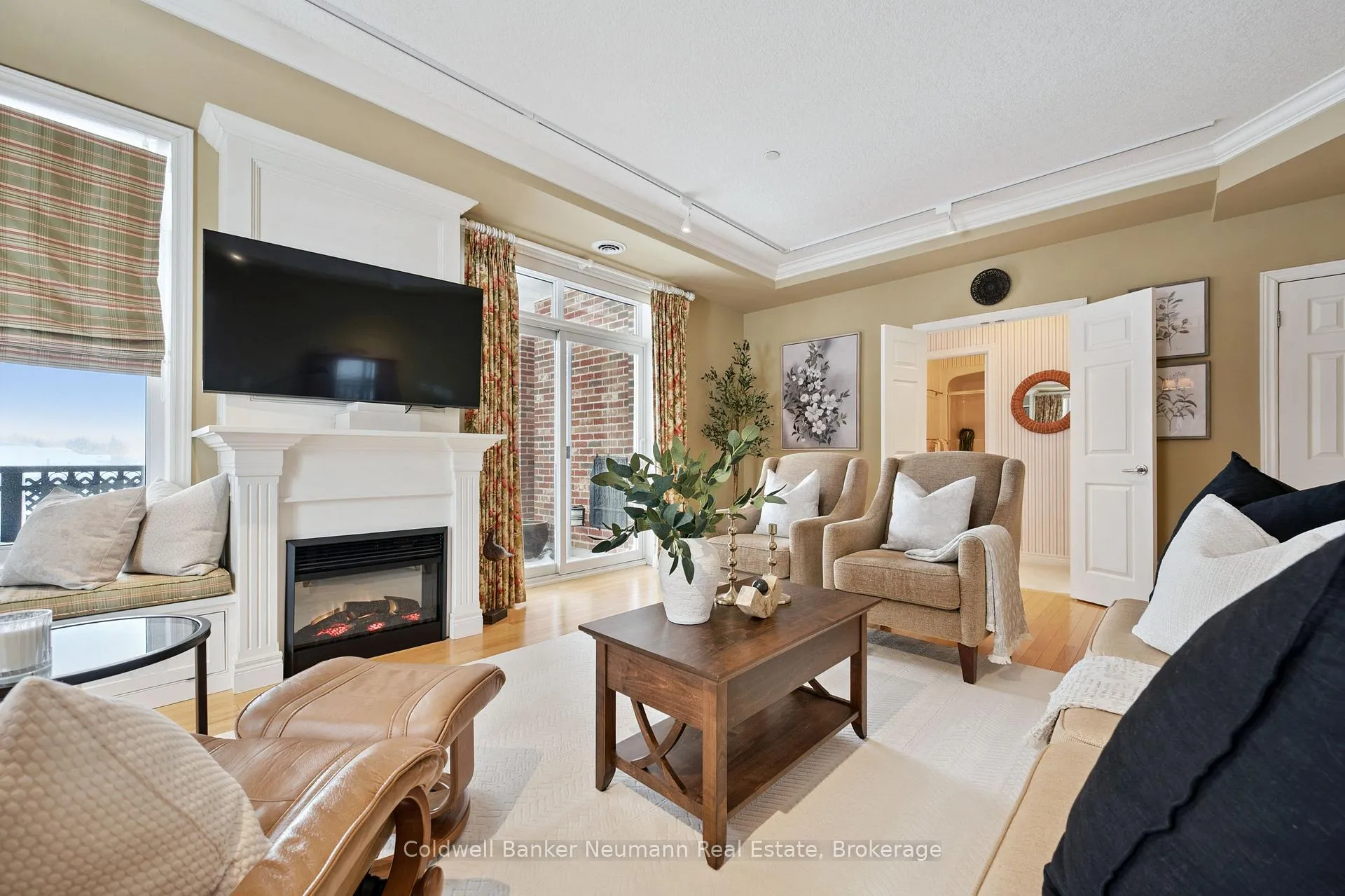 Photo 5 of Unit 202, 65 Bayberry Drive, Guelph, Village By The Arboretum — HOMEH