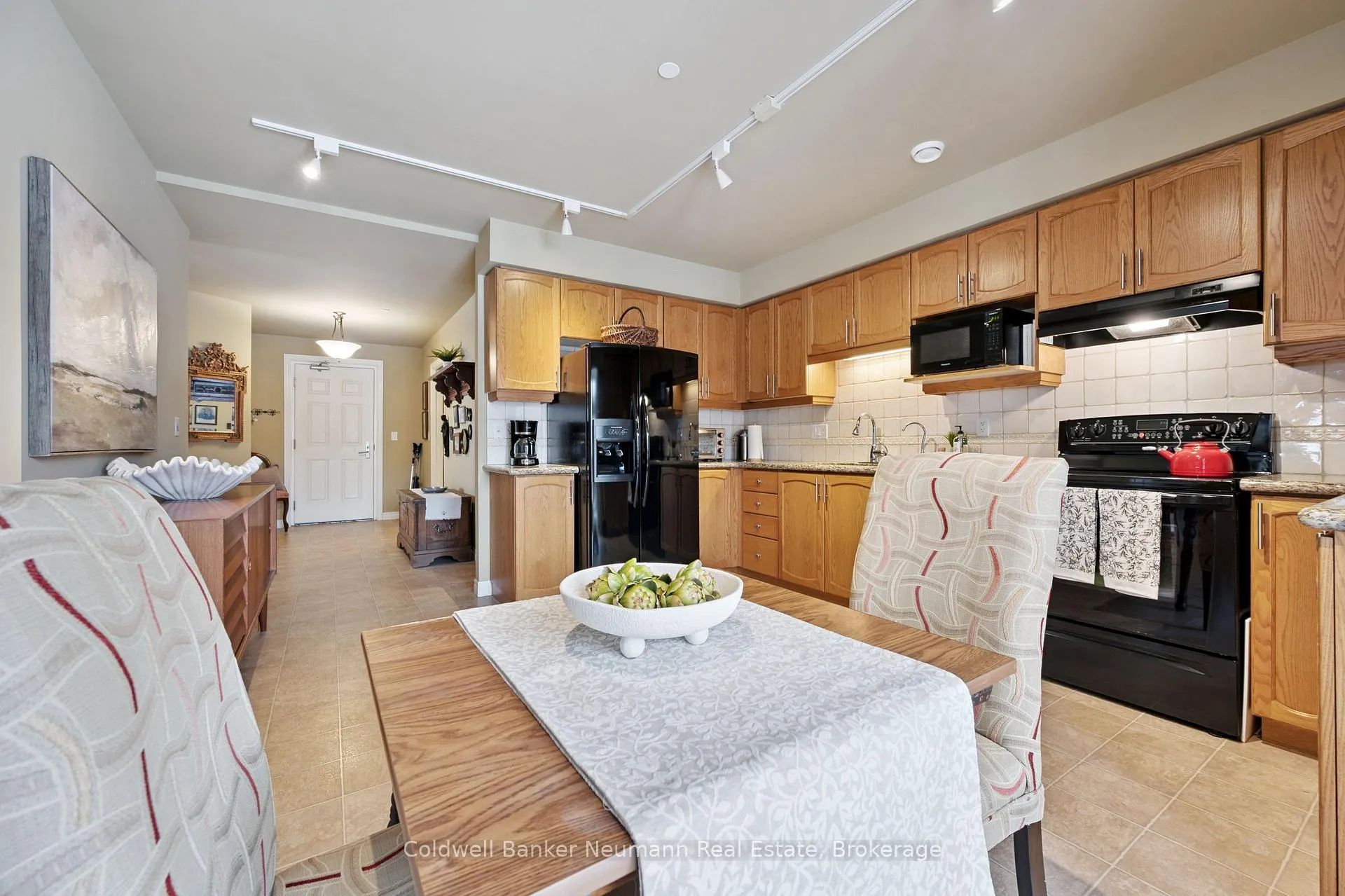 Photo 12 of Unit 202, 65 Bayberry Drive, Guelph, Village By The Arboretum — HOMEH