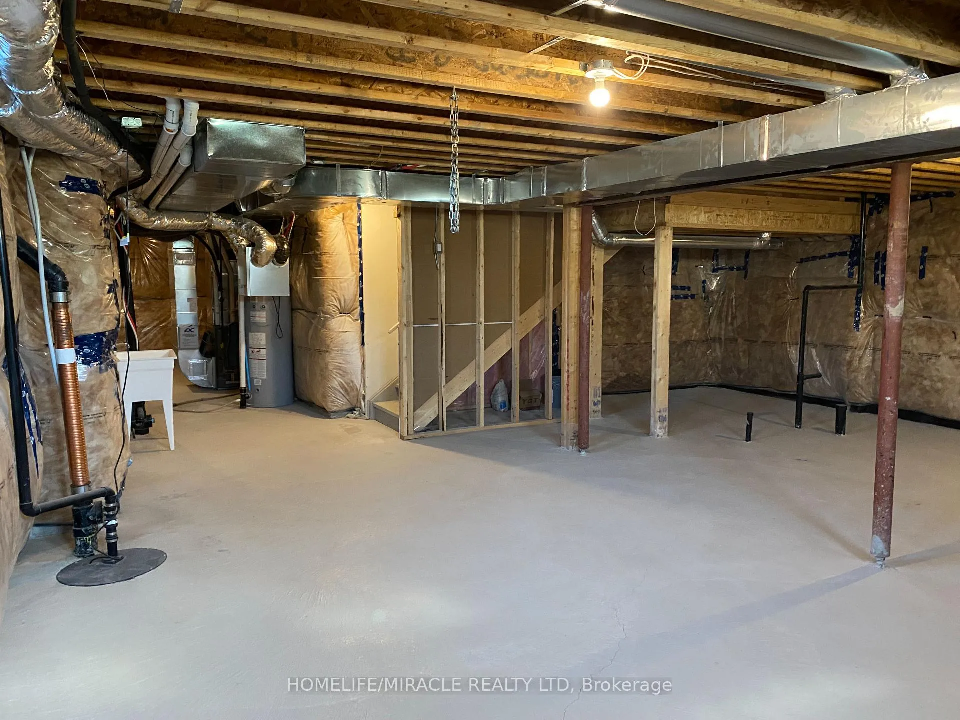 Photo 41 of 2 Cahill Drive, Brantford, Empire — HOMEH