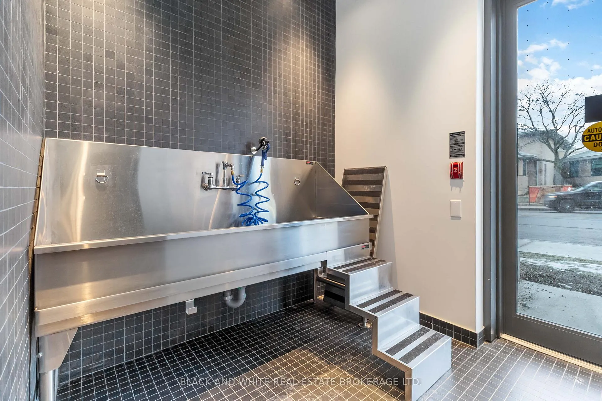 Photo 19 of Unit 912, 2088 James Street, Burlington, Brant — HOMEH