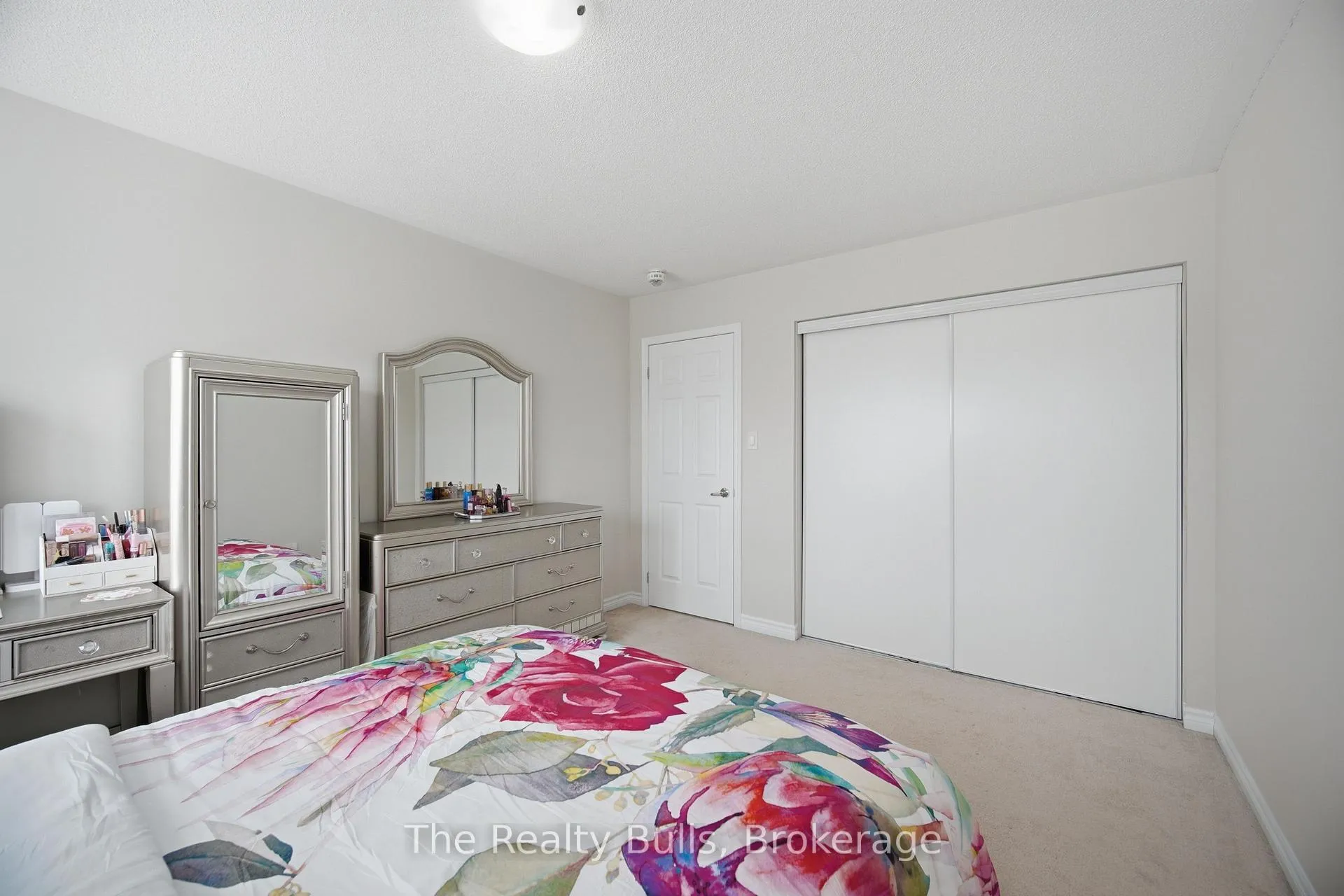 Photo 28 of 37 Lothbury Drive NW, Brampton, Northwest Brampton — HOMEH