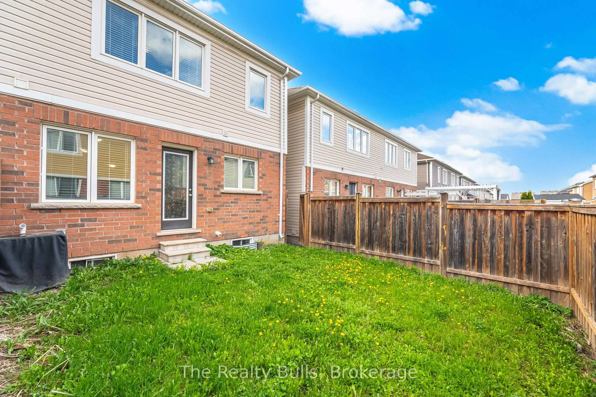 Photo 36 of 37 Lothbury Drive NW, Brampton, Northwest Brampton — HOMEH