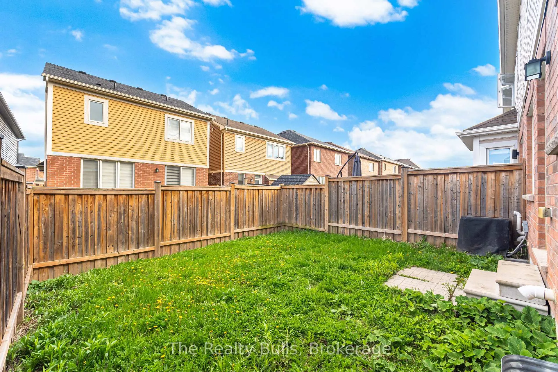 Photo 37 of 37 Lothbury Drive NW, Brampton, Northwest Brampton — HOMEH