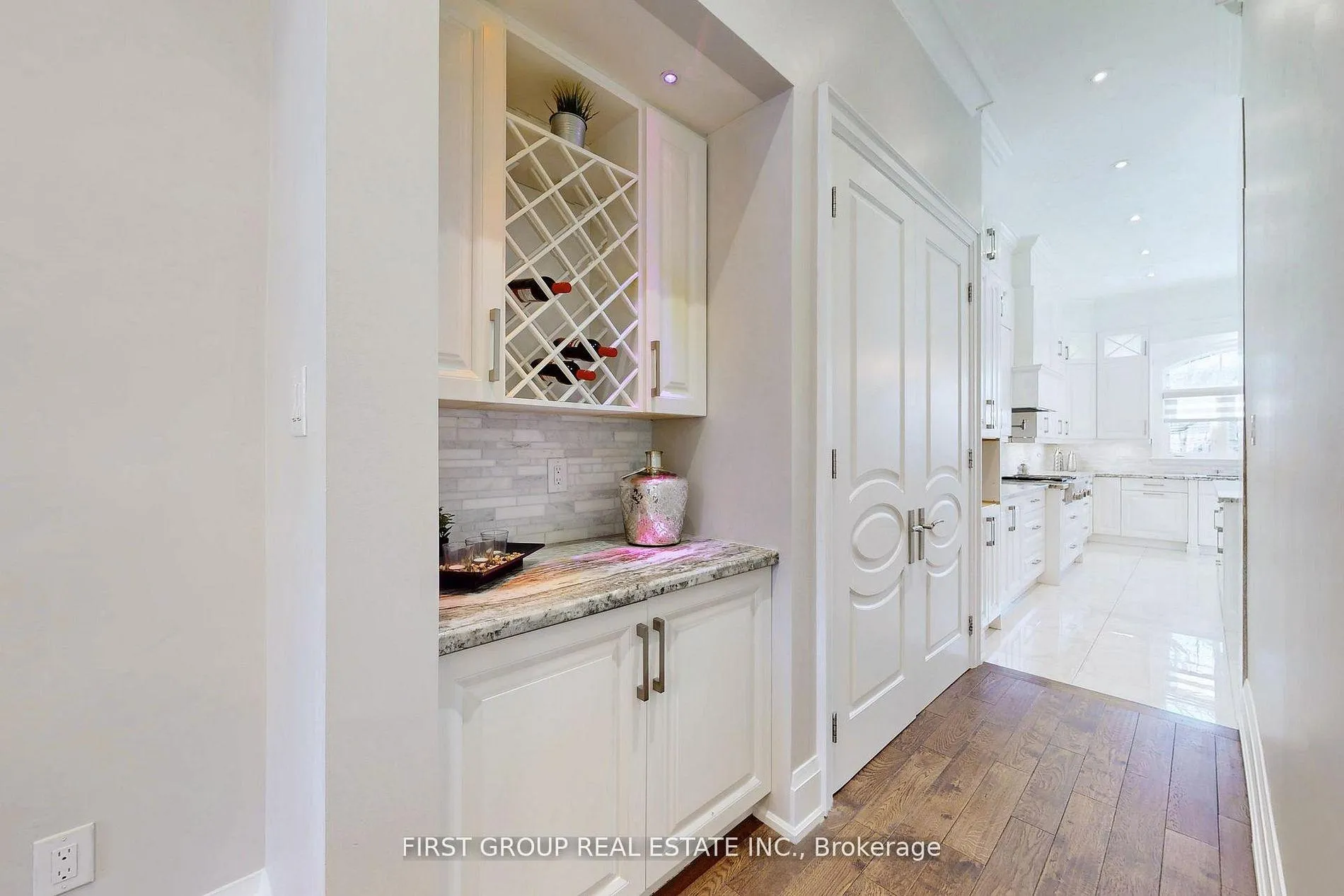 Photo 12 of 1834 Fairport Road, Pickering, Dunbarton — HOMEH