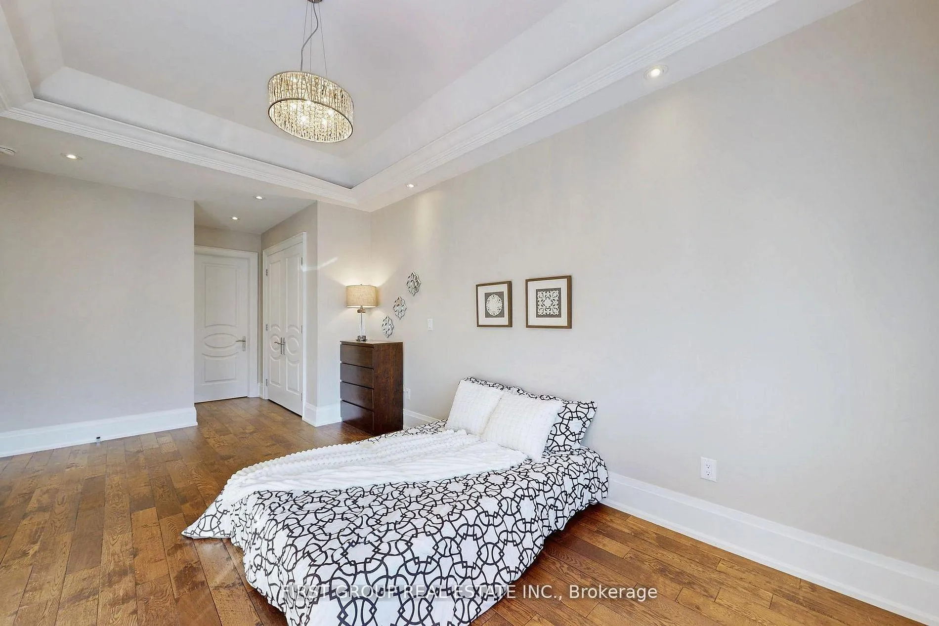 Photo 33 of 1834 Fairport Road, Pickering, Dunbarton — HOMEH