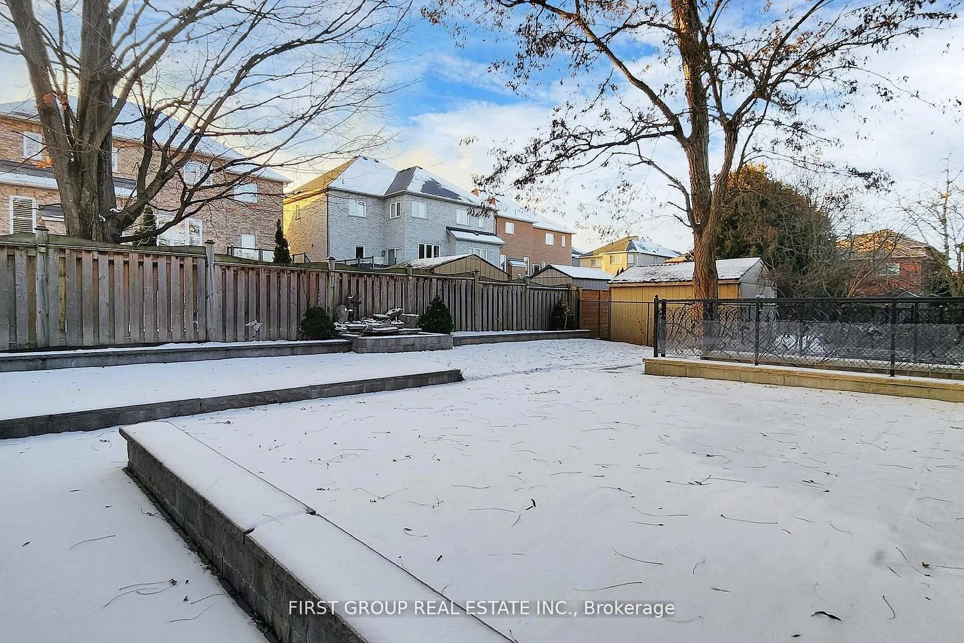 Photo 43 of 1834 Fairport Road, Pickering, Dunbarton — HOMEH