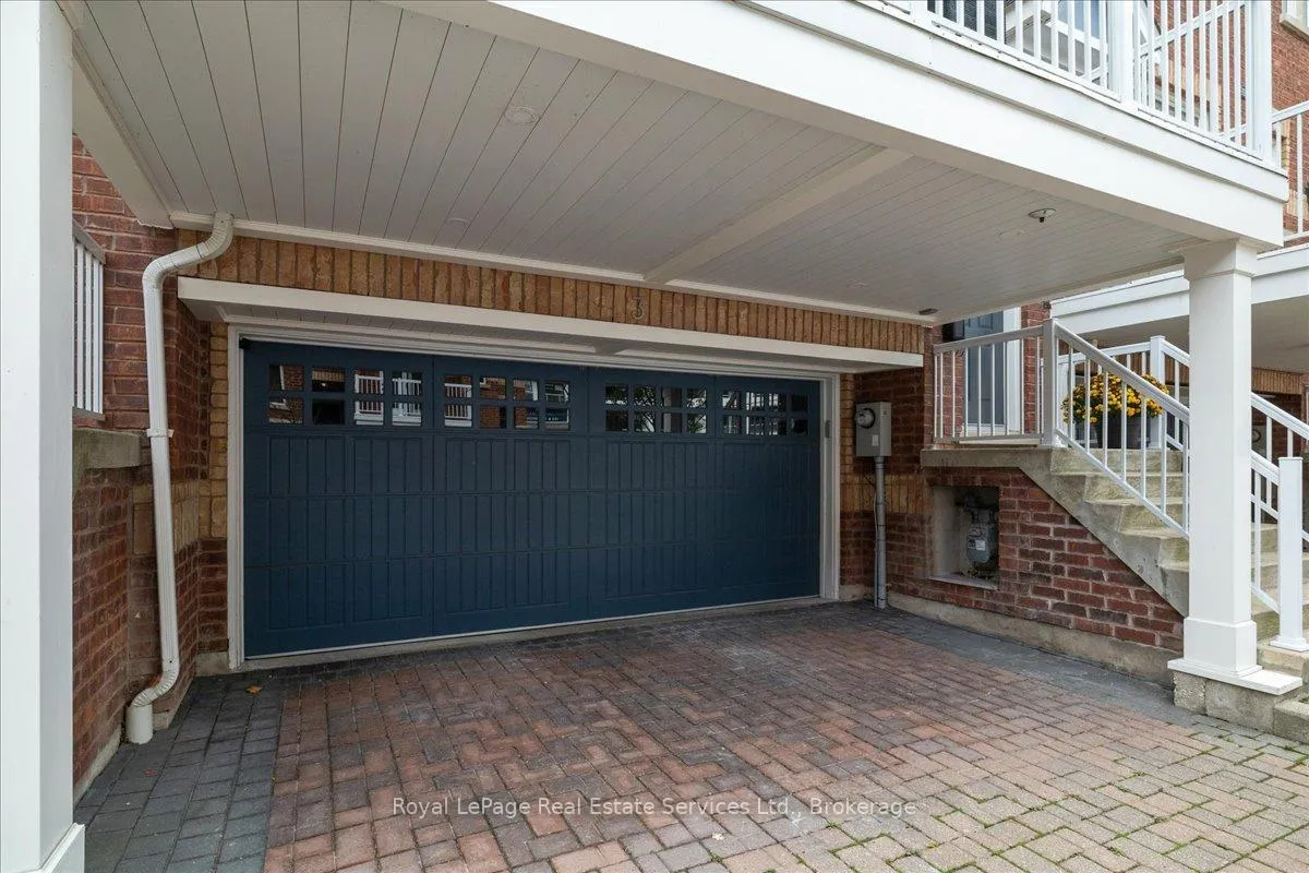 Photo 3 of Unit 3, 120 Bronte Road, Oakville, Bronte — HOMEH