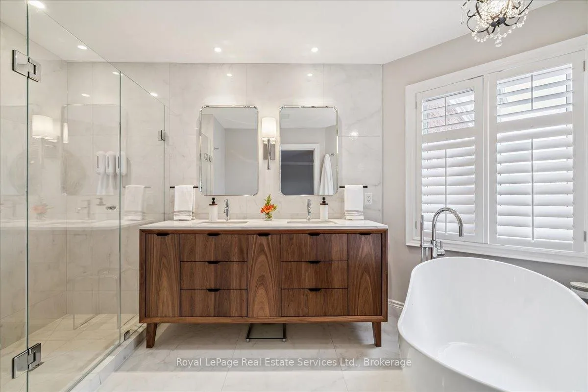 Photo 28 of Unit 3, 120 Bronte Road, Oakville, Bronte — HOMEH
