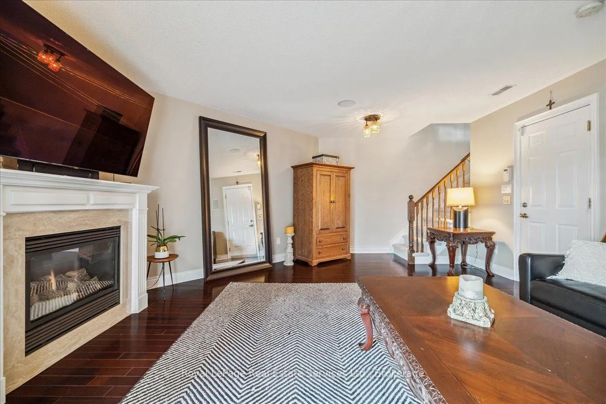 Photo 43 of Unit 3, 120 Bronte Road, Oakville, Bronte — HOMEH