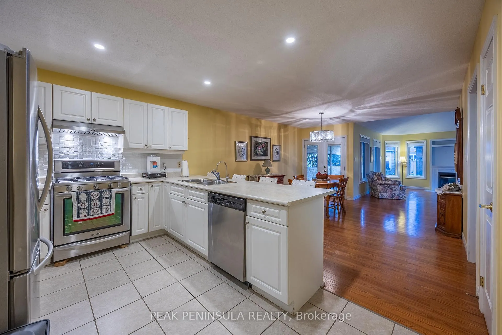 Photo 4 of 105 Balsam Trail, Norfolk, Port Rowan — HOMEH
