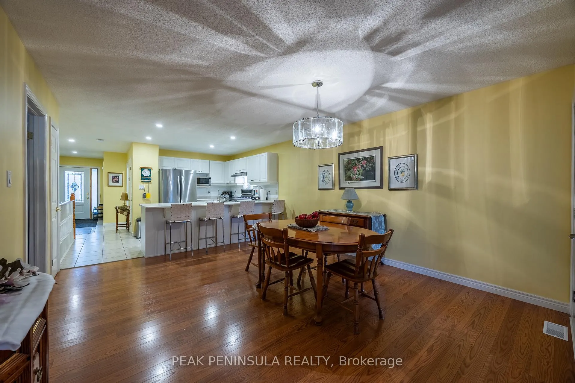 Photo 6 of 105 Balsam Trail, Norfolk, Port Rowan — HOMEH