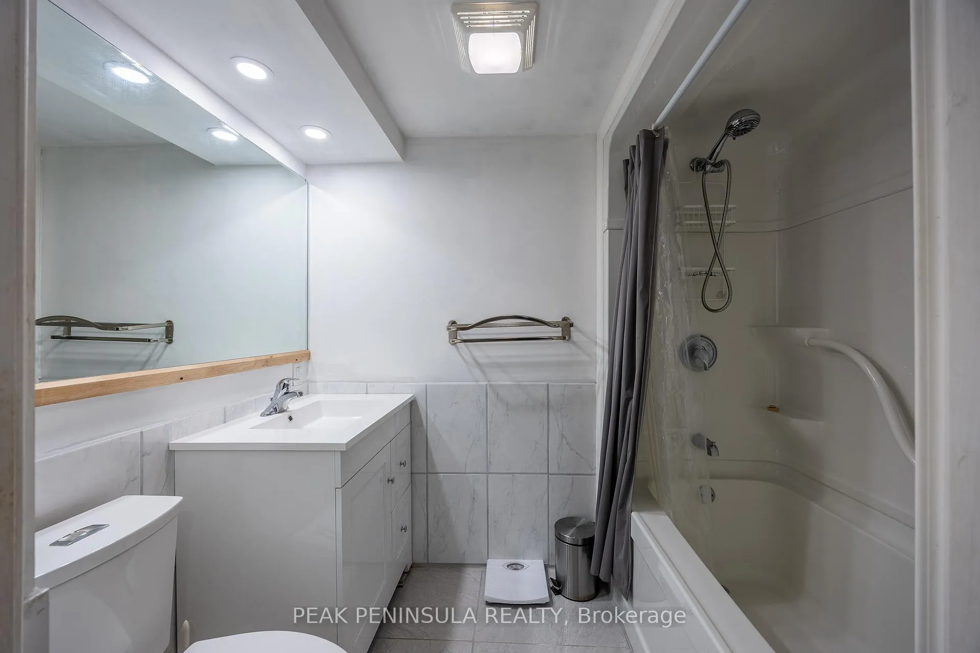Photo 21 of 105 Balsam Trail, Norfolk, Port Rowan — HOMEH