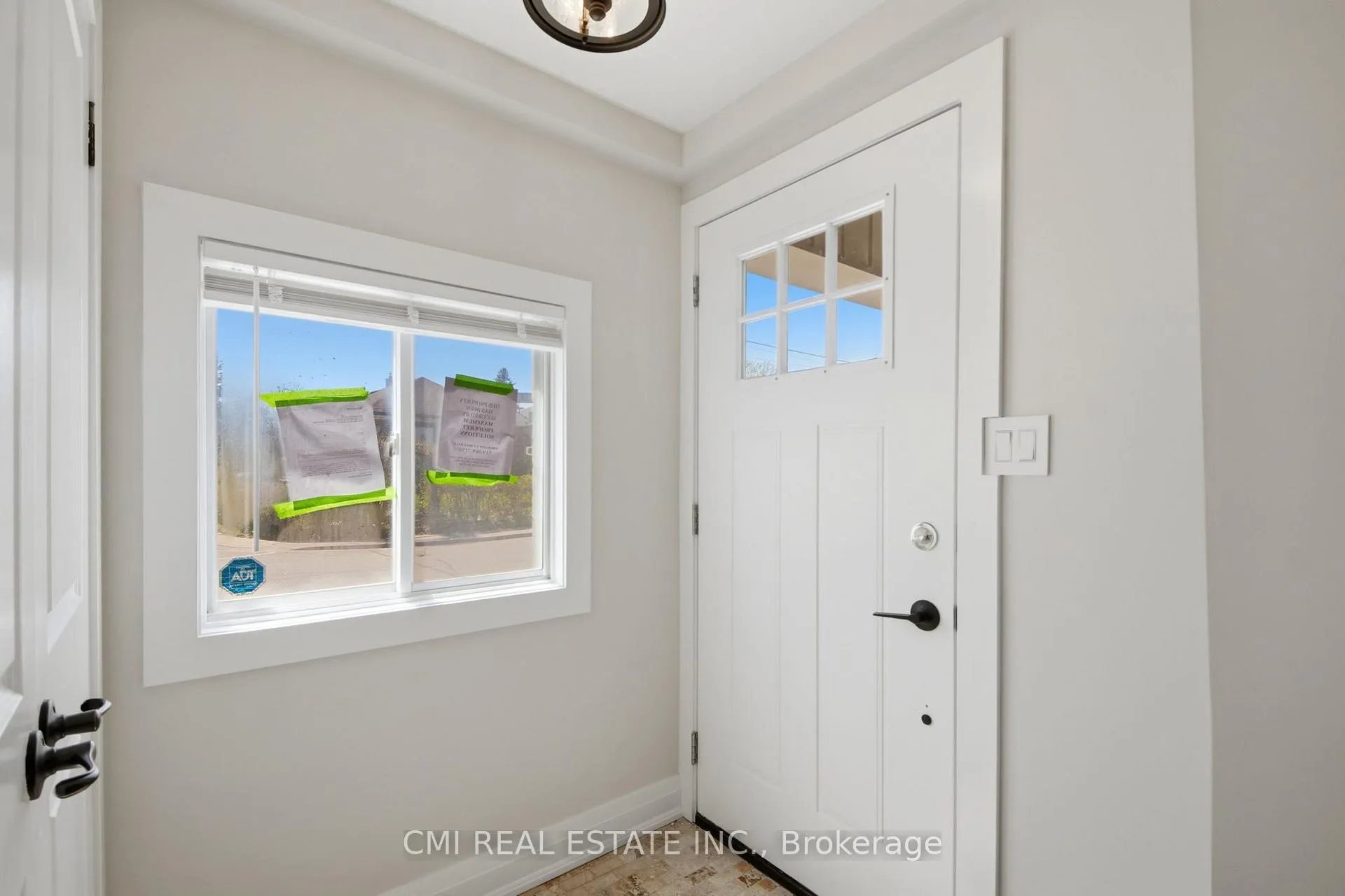 Photo 5 of 120 Northland Avenue, Toronto, Rockcliffe-Smythe — HOMEH