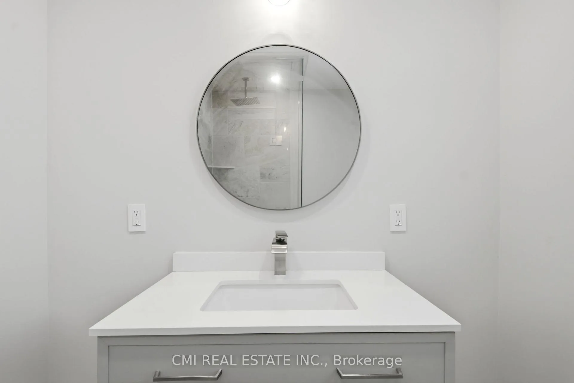 Photo 21 of 120 Northland Avenue, Toronto, Rockcliffe-Smythe — HOMEH