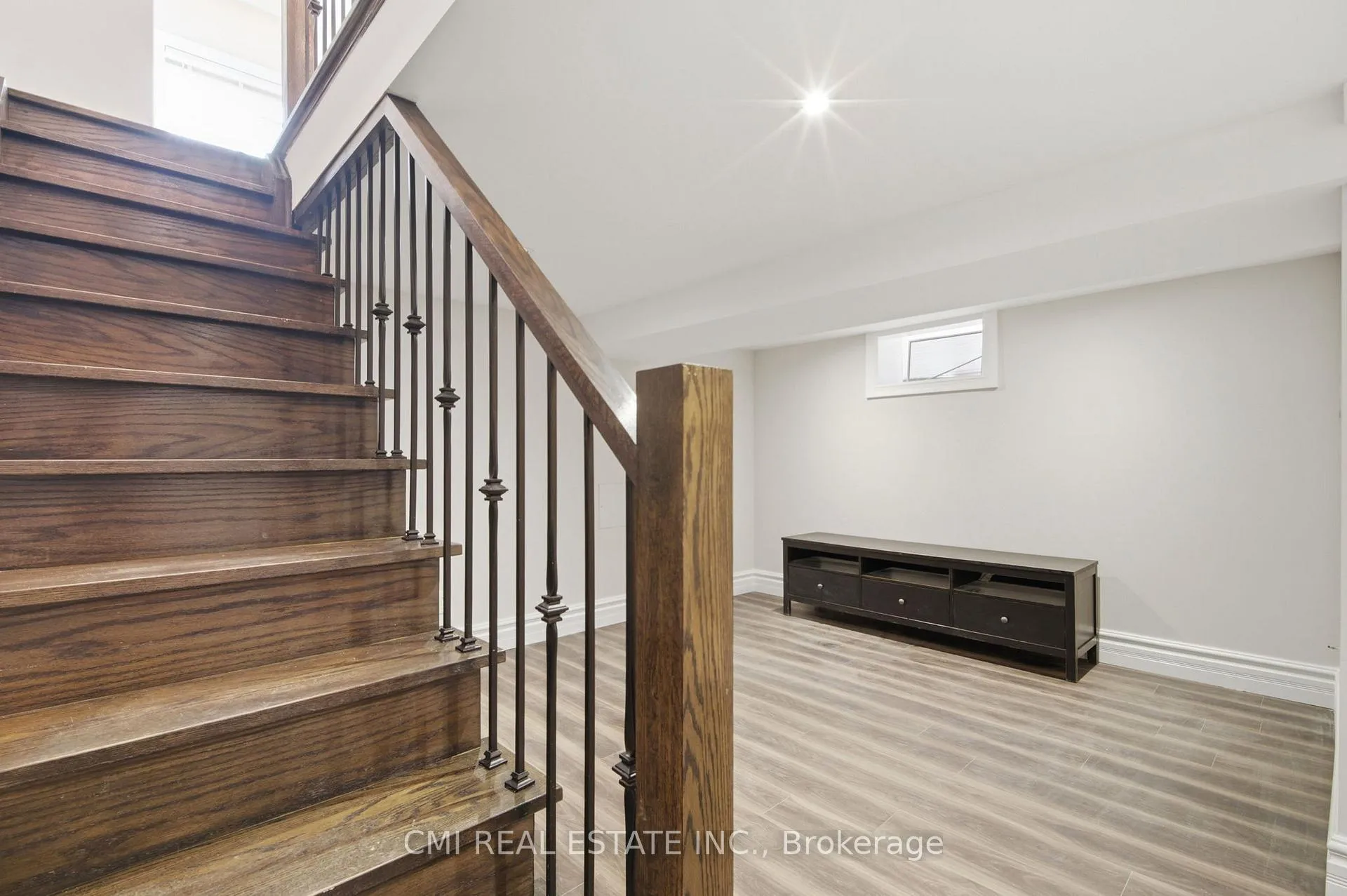 Photo 27 of 120 Northland Avenue, Toronto, Rockcliffe-Smythe — HOMEH