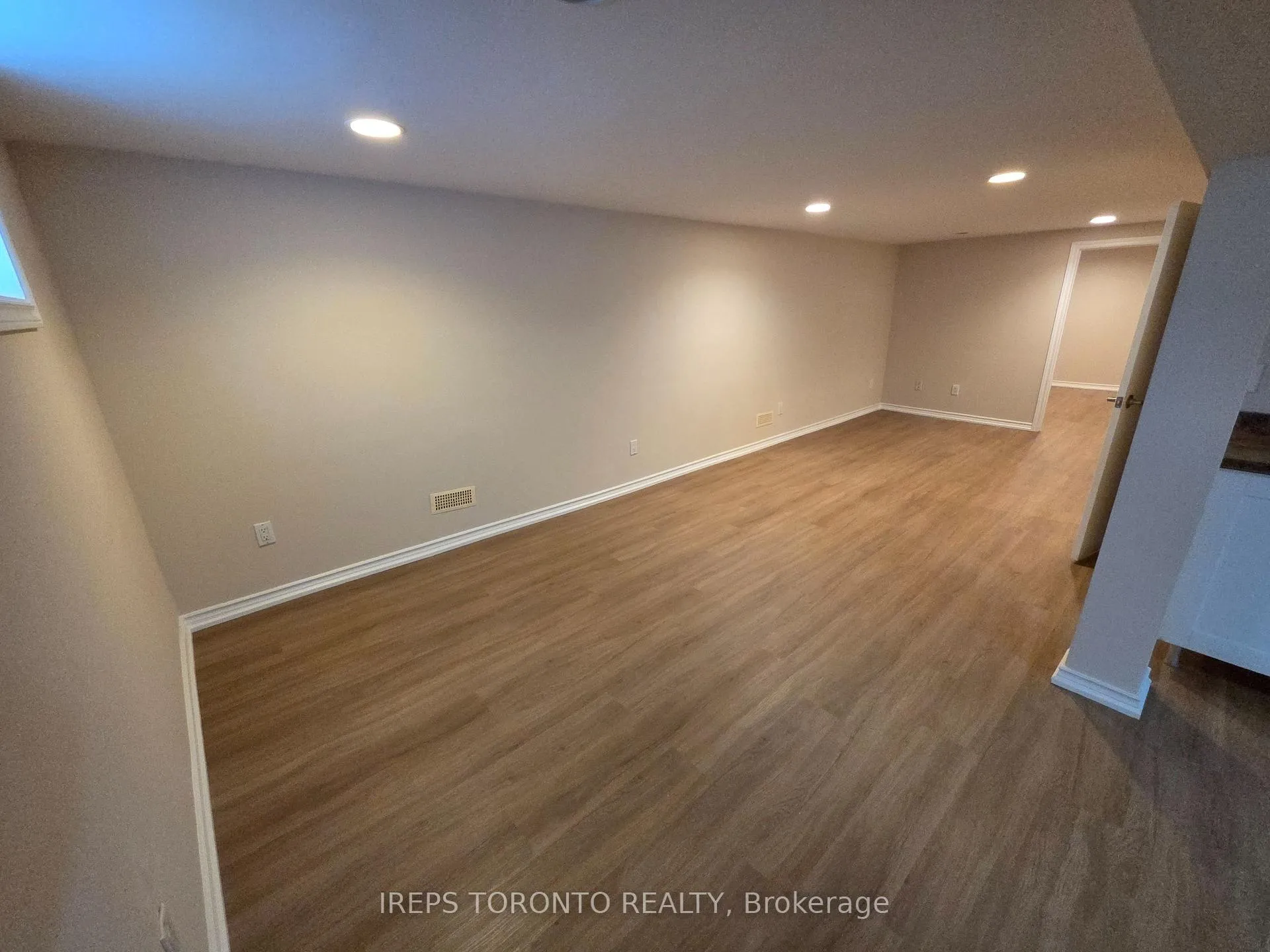Photo 13 of 38 Tiago Avenue, Toronto, O'Connor-Parkview — HOMEH