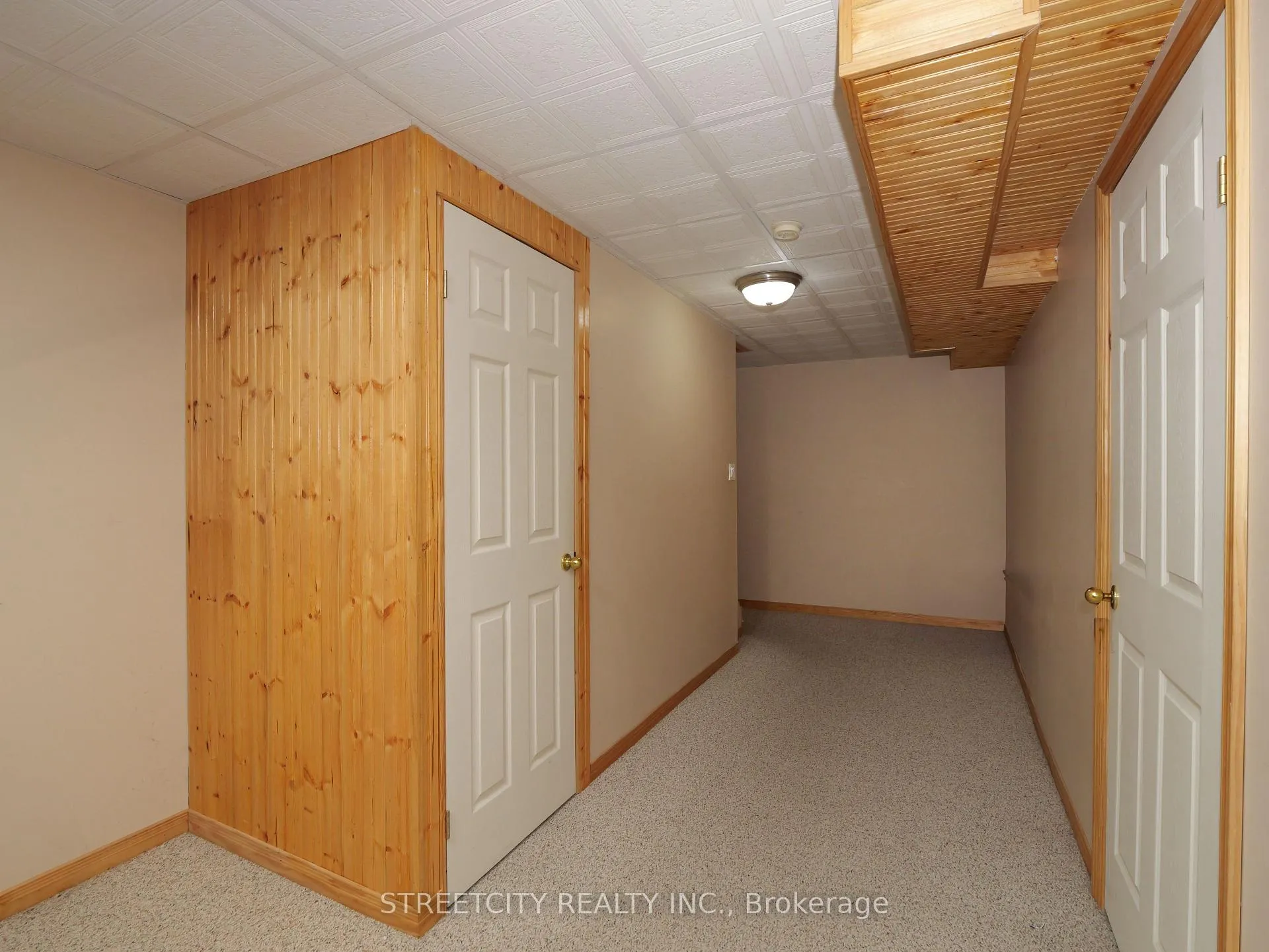 Photo 43 of 97 Gregory Crescent, Stratford — HOMEH