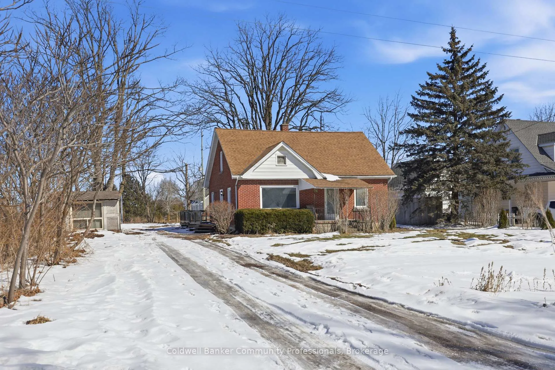 Photo 2 of 74 Freelton Road, Hamilton, Freelton — HOMEH